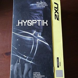 New 2XU compression 3/4 tights xs